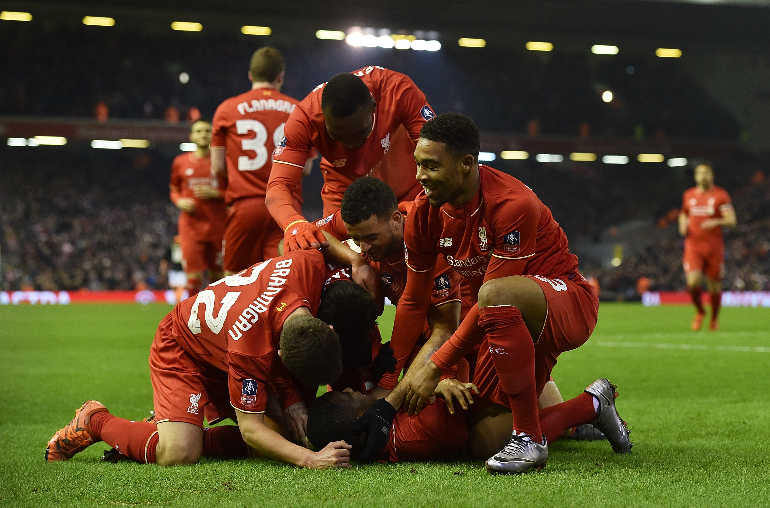 曼联名宿警告阿森纳：他们赢不了强强对话 这样冠军根本没戏