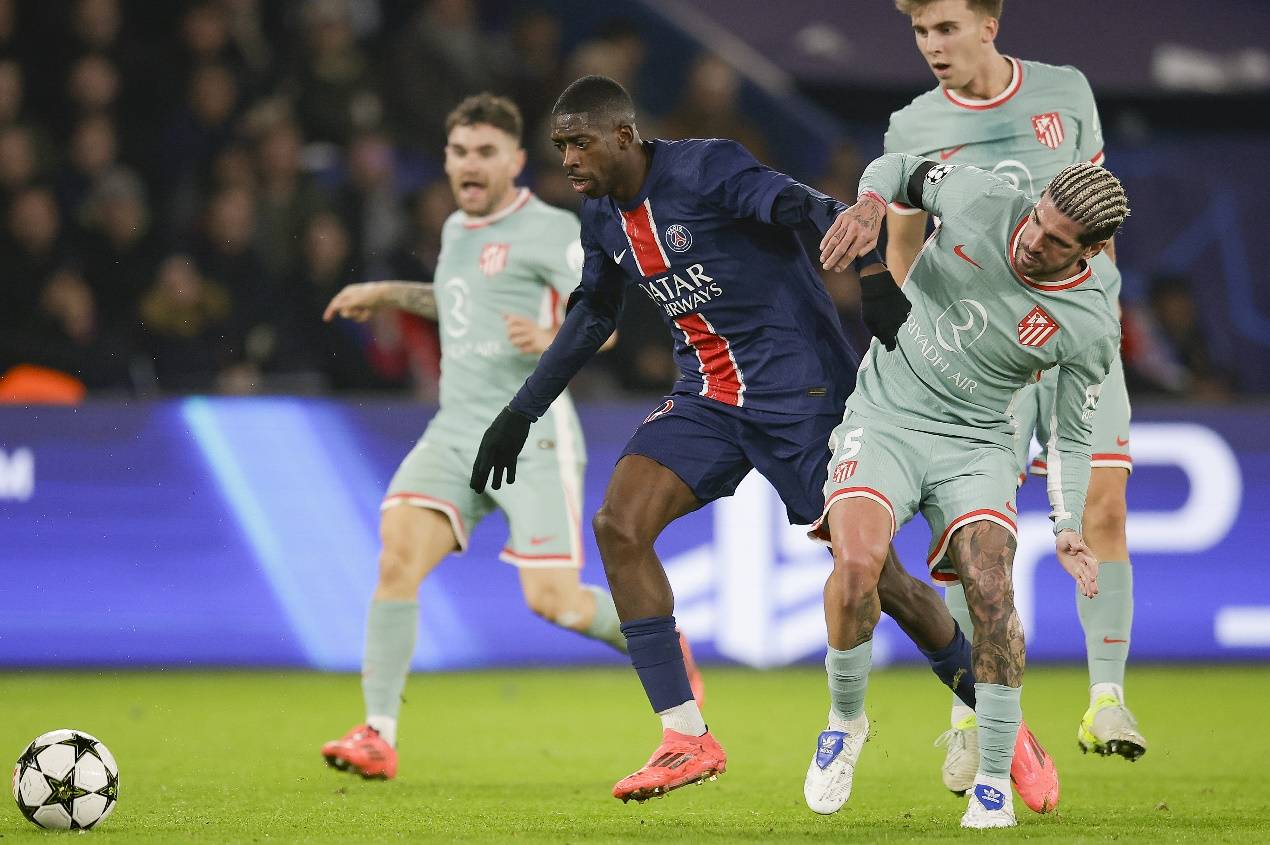 天空体育：伊萨克抵达纽卡训练基地，纽卡其他球员今日放假